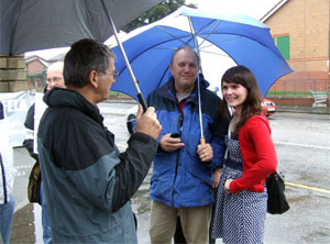 Gemma, a student shares the latest news with EIS members on the picket line