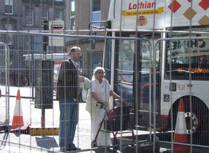 Confusion over a temporary bus stop on Leith Walk, that isn't a temporary bus stop
